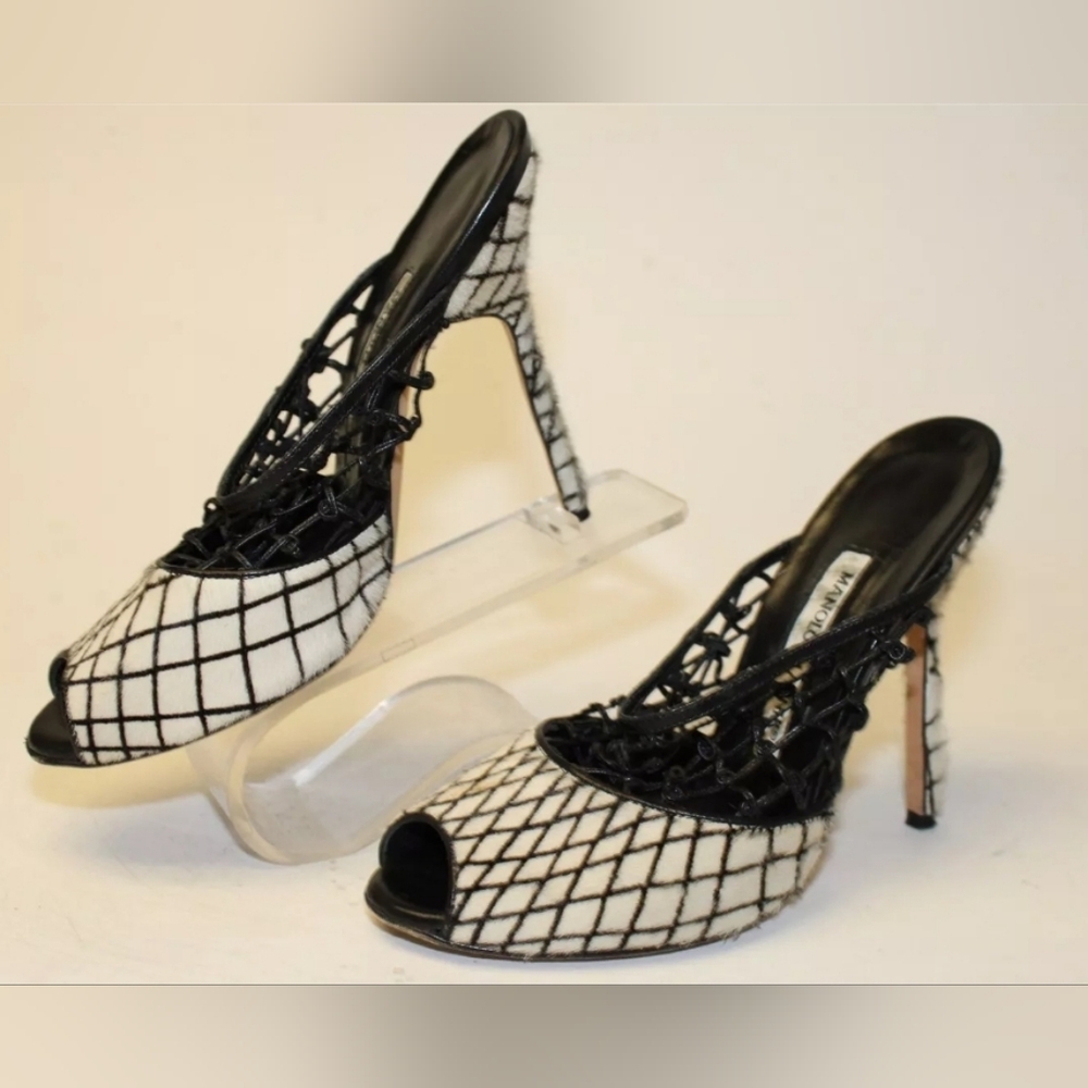 Manolo Blahnik Womens 6.5 HairyLeather Stiletto Slides Italy Shoes - Picture 4 of 16
